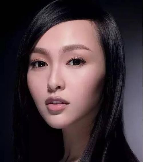 成年人的爱情故事在线观看 成年请根据自身情况选择